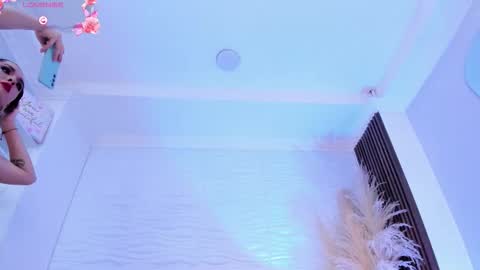 Audrey Hayworth online show from December 14, 2025, 11:59 am