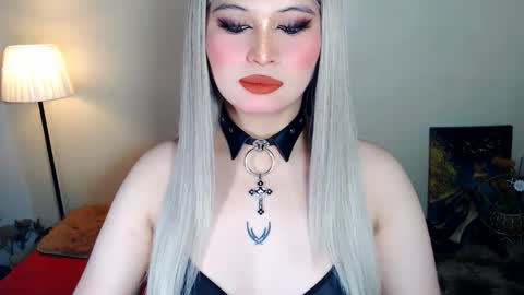 Snapshot of audreyholloway chatting on February 13, 2026, 8:21 am Audrey online show from February 13, 2026, 8:21 am