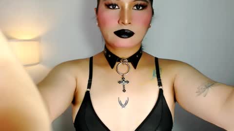 Snapshot of audreyholloway chatting on May 30, 2026, 9:50 am Audrey online show from May 30, 2026, 9:50 am