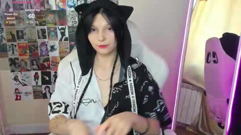 Snapshot of audreyykim chatting on October 14, 2025, 9:54 am Audrey online show from October 14, 2025, 9:54 am