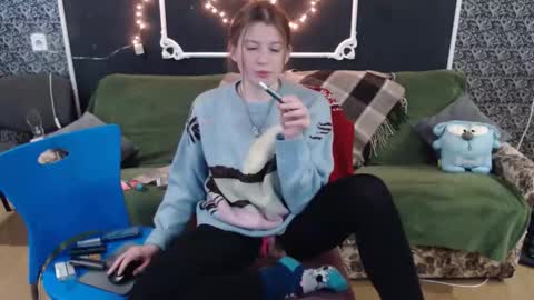 Verona nika online show from December 15, 2025, 10:52 am