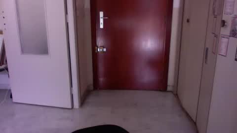 Snapshot of auguste061400 chatting on March 2, 2025, 9:10 am auguste061400 online show from March 2, 2025, 9:10 am