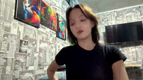 Snapshot of augustinaiyengar chatting on March 18, 2026, 11:02 am Naomi online show from March 18, 2026, 11:02 am