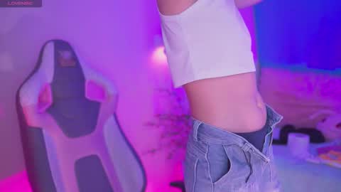 aura_rouss online show from December 2, 2025, 12:49 am