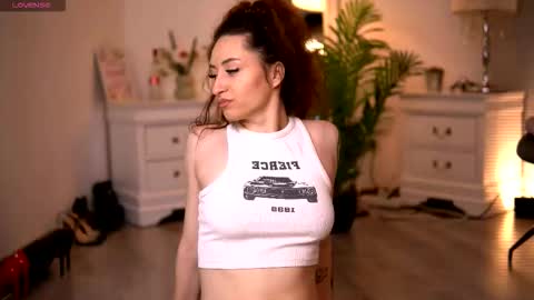 Snapshot of auram00n chatting on February 20, 2026, 9:26 pm Aura online show from February 20, 2026, 9:26 pm