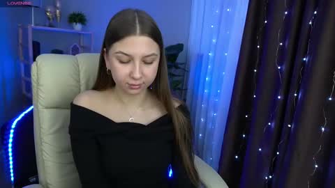 Snapshot of aureliabliss_ chatting on January 21, 2025, 1:54 pm Nikol online show from January 21, 2025, 1:54 pm