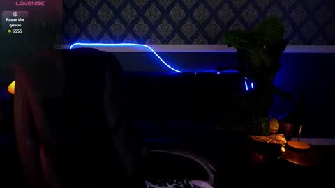 Snapshot of aureliabliss_ chatting on September 28, 2025, 5:57 am Nikol online show from September 28, 2025, 5:57 am