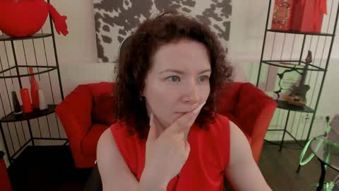 Snapshot of aureliagleam chatting on May 25, 2026, 2:17 am Aurelia online show from May 25, 2026, 2:17 am
