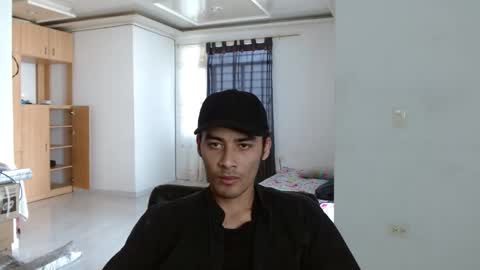 Snapshot of aureliv1 chatting on January 31, 2026, 9:02 pm Aureliano online show from January 31, 2026, 9:02 pm