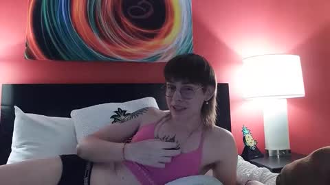 Aurora online show from April 10, 2026, 5:34 am