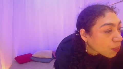 Aurora ath online show from December 22, 2025, 3:25 am