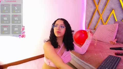 Snapshot of aurora_brown chatting on February 24, 2025, 10:26 am Aurora online show from February 24, 2025, 10:26 am