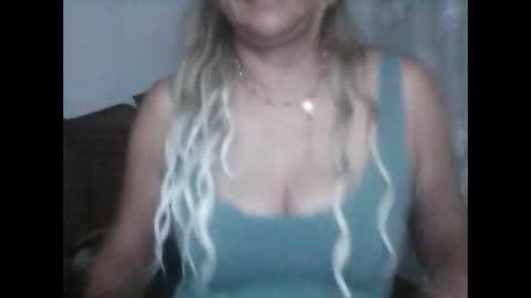 Snapshot of aurora_channel chatting on November 16, 2025, 4:40 am AURORA online show from November 16, 2025, 4:40 am