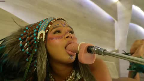 aurora_cruz online show from May 19, 2026, 1:56 am