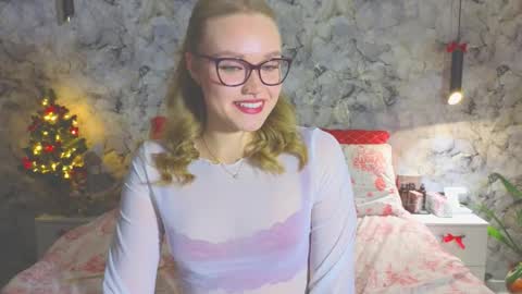 Kate online show from December 17, 2025, 5:08 pm