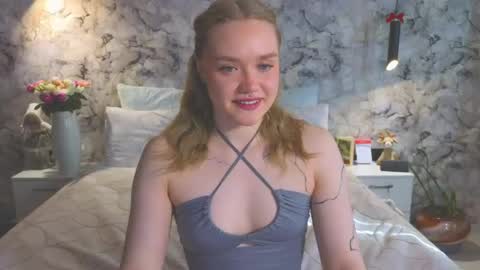 Kate online show from April 15, 2026, 2:29 am
