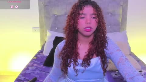 Snapshot of aurora_rodriguez chatting on March 9, 2025, 11:36 am aurora_rodriguez online show from March 9, 2025, 11:36 am