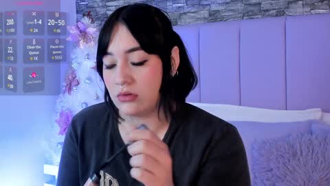 Snapshot of aurora_sweet2 chatting on December 22, 2024, 11:54 am Madison online show from December 22, 2024, 11:54 am