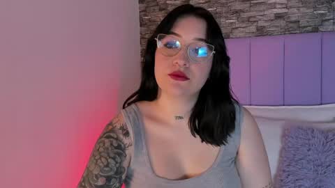 Snapshot of aurora_sweet2 chatting on March 12, 2025, 3:29 pm Madison online show from March 12, 2025, 3:29 pm