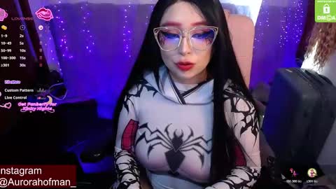 Snapshot of aurorahoffman chatting on October 29, 2025, 3:42 am Aurora online show from October 29, 2025, 3:42 am