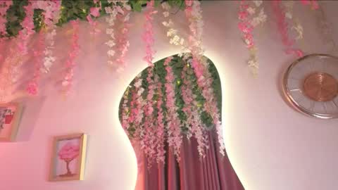 aurora online show from January 13, 2026, 7:30 pm