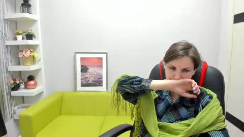 Snapshot of aurorascript chatting on February 27, 2025, 4:20 am Aurora online show from February 27, 2025, 4:20 am