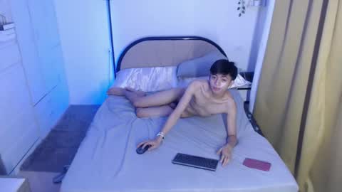 Snapshot of aus_thin02 chatting on October 24, 2025, 6:59 pm Austin online show from October 24, 2025, 6:59 pm