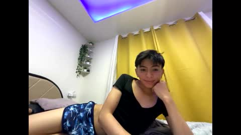 Snapshot of aus_thin02 chatting on November 16, 2025, 11:49 am Austin online show from November 16, 2025, 11:49 am