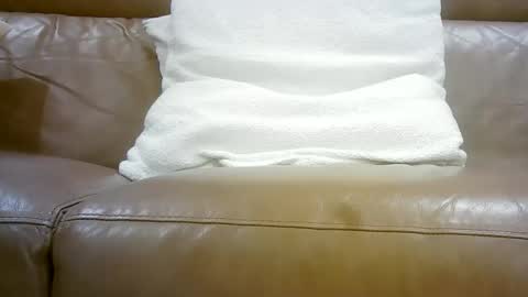 Justin online show from January 8, 2025, 8:38 am