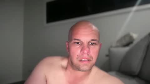 aussieboycal online show from September 12, 2025, 1:22 pm