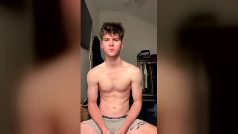 aussieboyethan online show from March 20, 2026, 12:54 pm