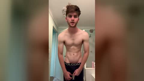 aussieboyethan online show from April 1, 2026, 4:57 am