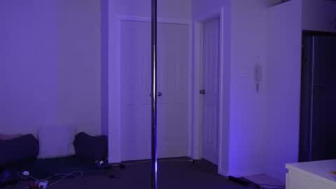 aussielulu online show from October 18, 2025, 11:55 am