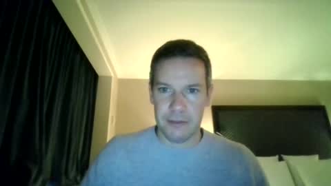 aussiesurfer0000 online show from July 28, 2026, 4:19 am