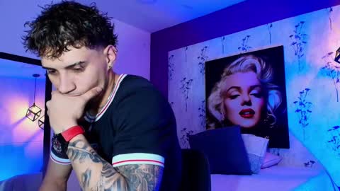 Snapshot of austin_collinss chatting on February 21, 2025, 4:18 am AUSTIN online show from February 21, 2025, 4:18 am