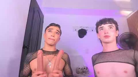 Snapshot of austin_rouse chatting on October 31, 2025, 8:21 pm austin_rouse online show from October 31, 2025, 8:21 pm