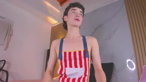 Snapshot of austin_rouse chatting on December 1, 2025, 7:30 pm austin_rouse online show from December 1, 2025, 7:30 pm