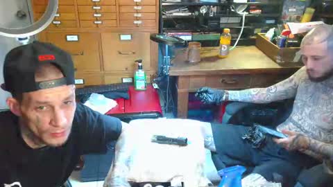 Snapshot of austinisking1916 chatting on October 10, 2025, 12:42 am Austin is King online show from October 10, 2025, 12:42 am