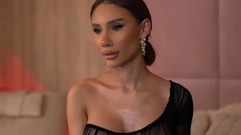 Snapshot of ava_heath chatting on February 13, 2025, 9:38 pm Ava online show from February 13, 2025, 9:38 pm