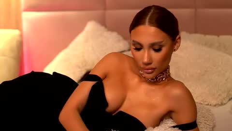 Snapshot of ava_heath chatting on December 5, 2025, 12:30 am Ava online show from December 5, 2025, 12:30 am