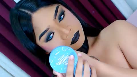 Snapshot of ava_lux chatting on October 23, 2025, 9:41 am Ava online show from October 23, 2025, 9:41 am