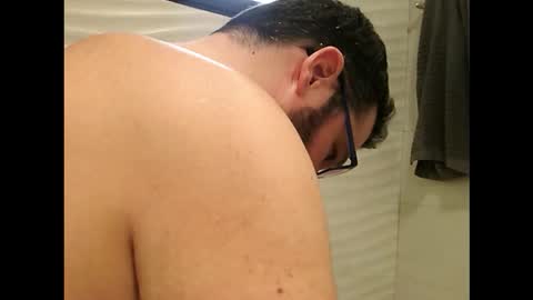 Snapshot of avago chatting on January 6, 2026, 3:38 pm avago online show from January 6, 2026, 3:38 pm