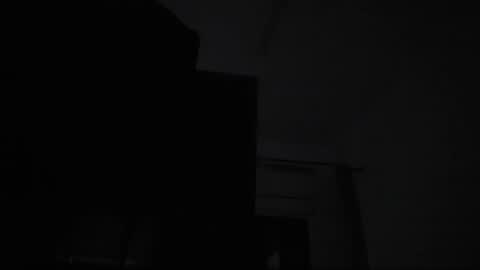 EVA  online show from May 27, 2026, 1:57 am