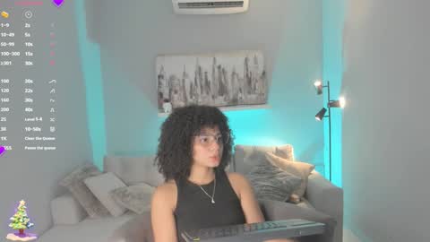 Snapshot of avalon_badger chatting on December 27, 2024, 12:18 am Avalon online show from December 27, 2024, 12:18 am