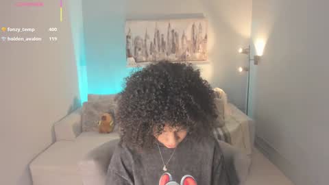 Snapshot of avalon_badger chatting on February 8, 2025, 9:46 pm Avalon online show from February 8, 2025, 9:46 pm