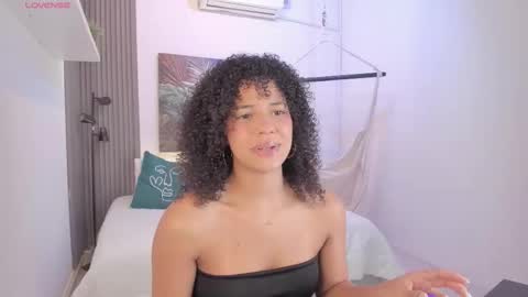 Snapshot of avalon_badger chatting on October 30, 2025, 7:47 pm Avalon online show from October 30, 2025, 7:47 pm