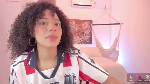 Snapshot of avalon_badger chatting on December 4, 2025, 7:44 pm Avalon online show from December 4, 2025, 7:44 pm