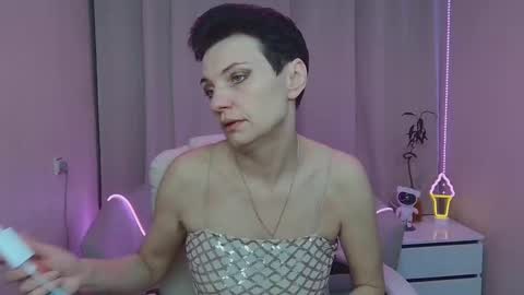 Snapshot of avasaturnian chatting on January 17, 2026, 7:57 am avasaturnian online show from January 17, 2026, 7:57 am