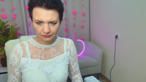 Snapshot of avasaturnian chatting on February 9, 2026, 1:26 pm avasaturnian online show from February 9, 2026, 1:26 pm