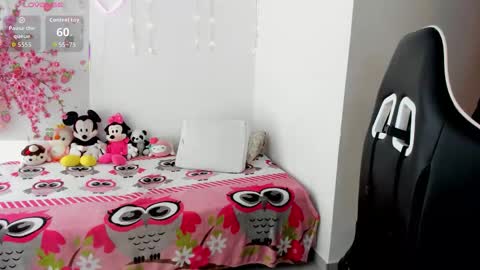 Snapshot of avascott_ chatting on January 10, 2026, 6:20 pm Ava online show from January 10, 2026, 6:20 pm